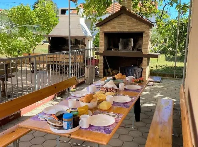 Apartman Brezovic Skrapavac - 40m From The *