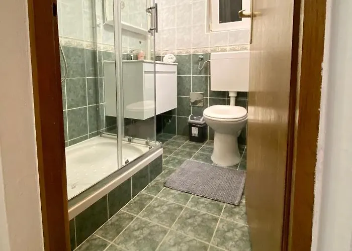 Apartman Brezovic Skrapavac - 40m From The Privlaka