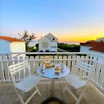 Brezovic Skrapavac - 40m From The *